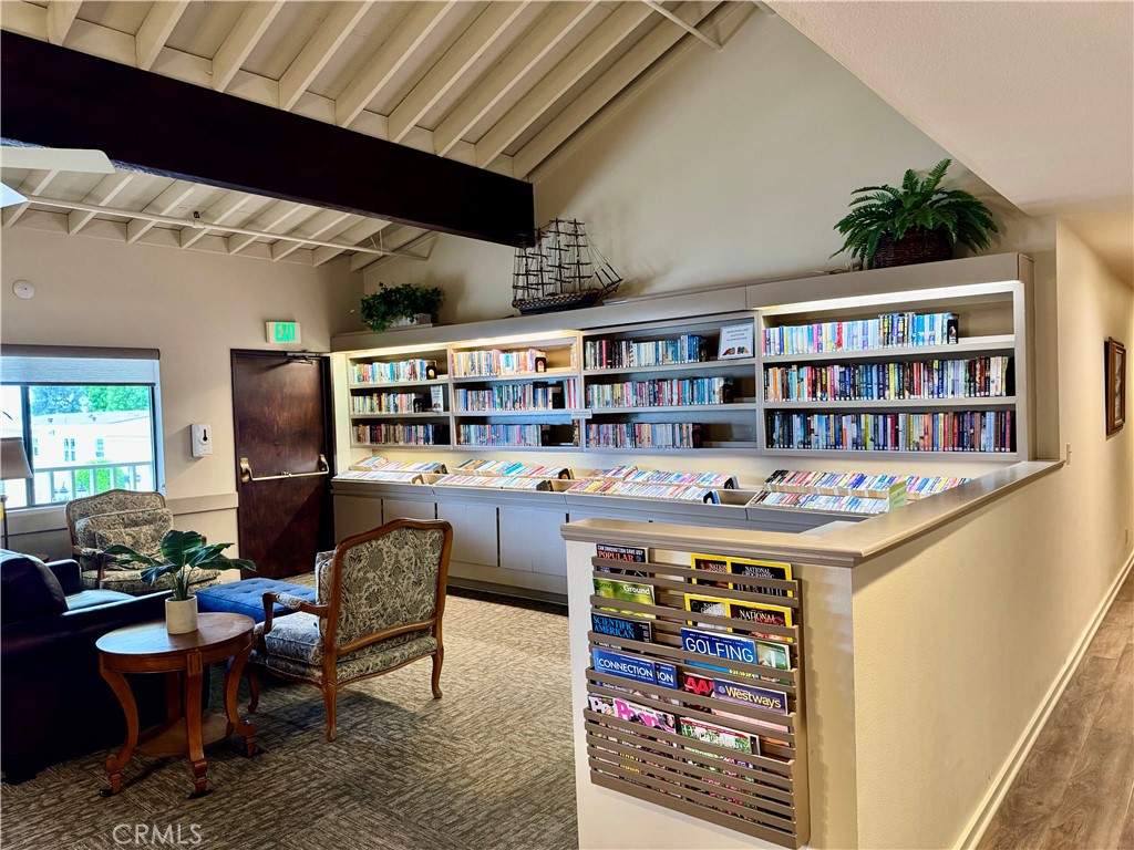 5200 Irvine Blvd 123