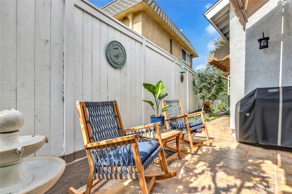 2057 D Tustin ave