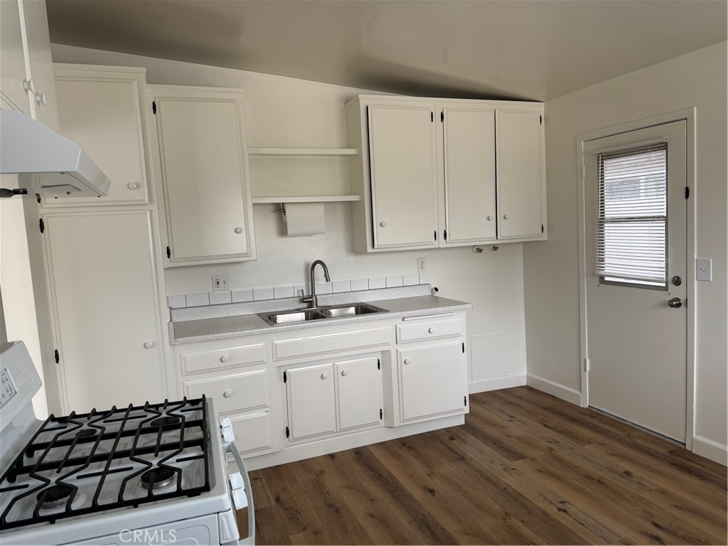 382 Rochester Street