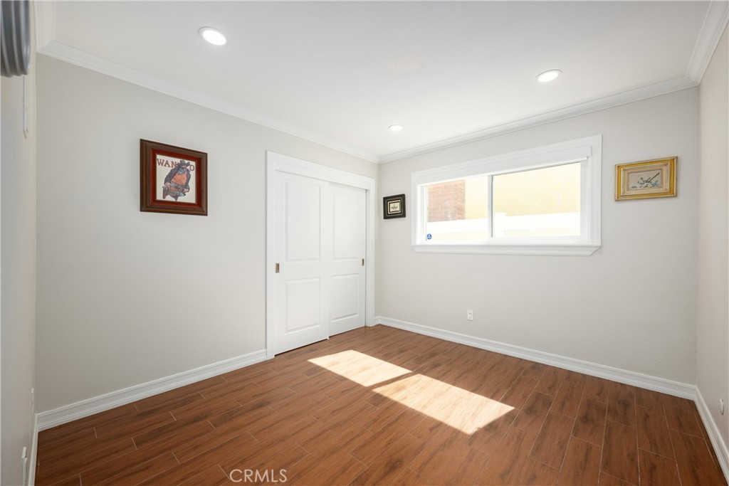 25222 Calle Sombre