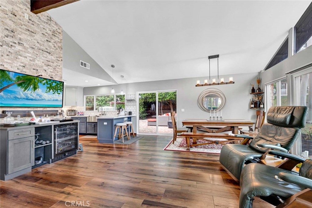 22696 Islamare Lane