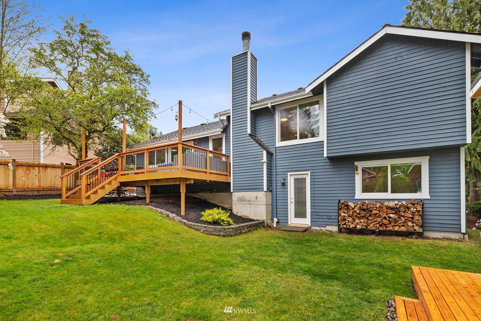 4334 209th Avenue NE
