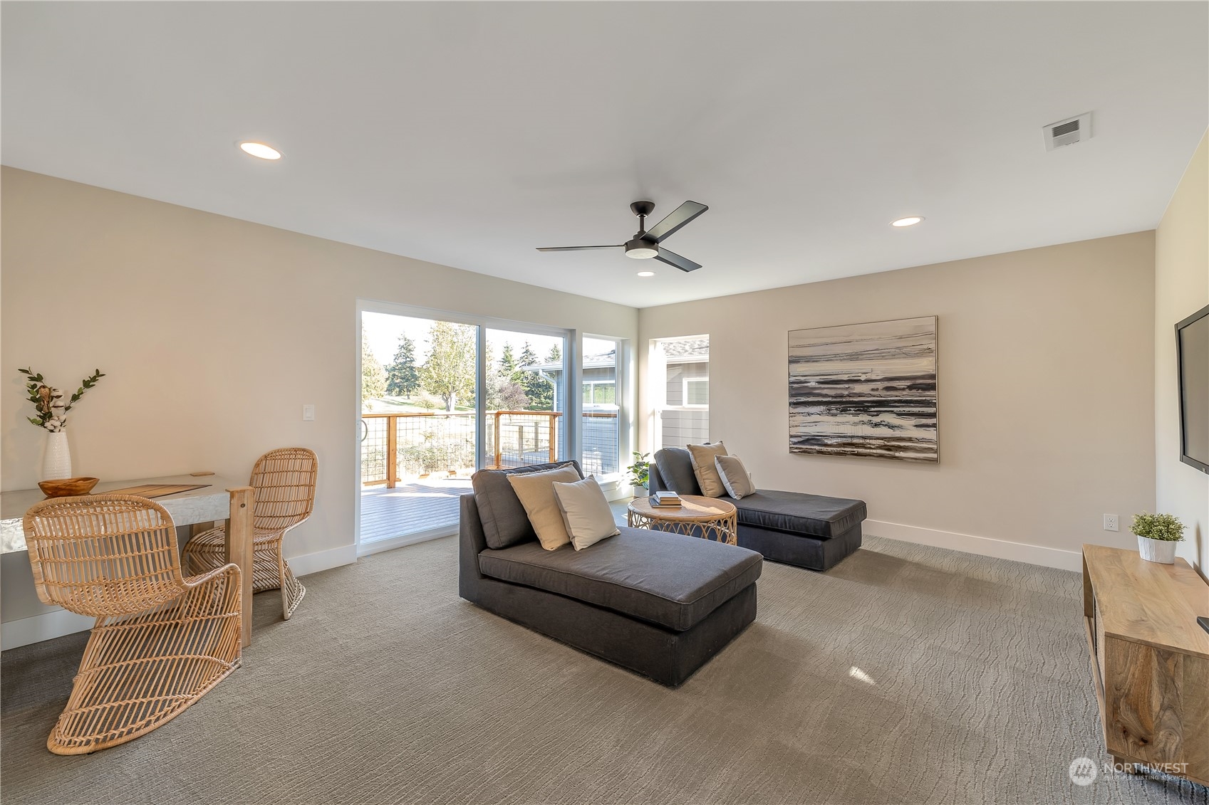 433 Rockefeller Avenue