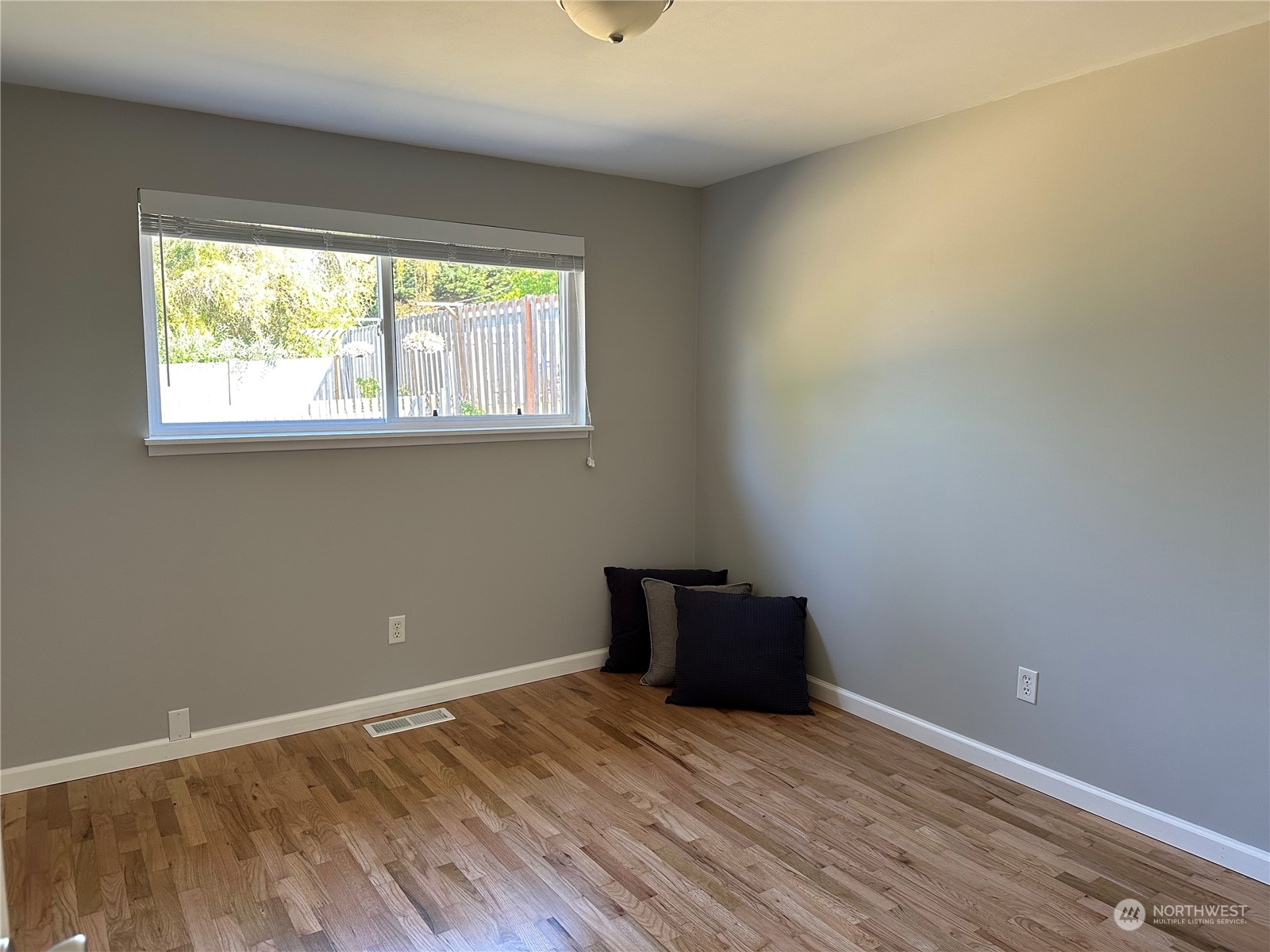 4813 185th Place SW