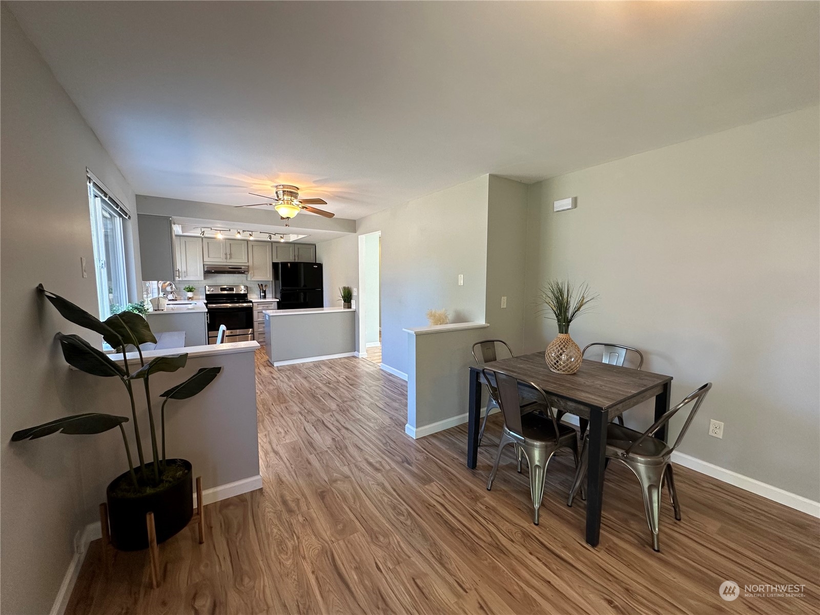 4813 185th Place SW