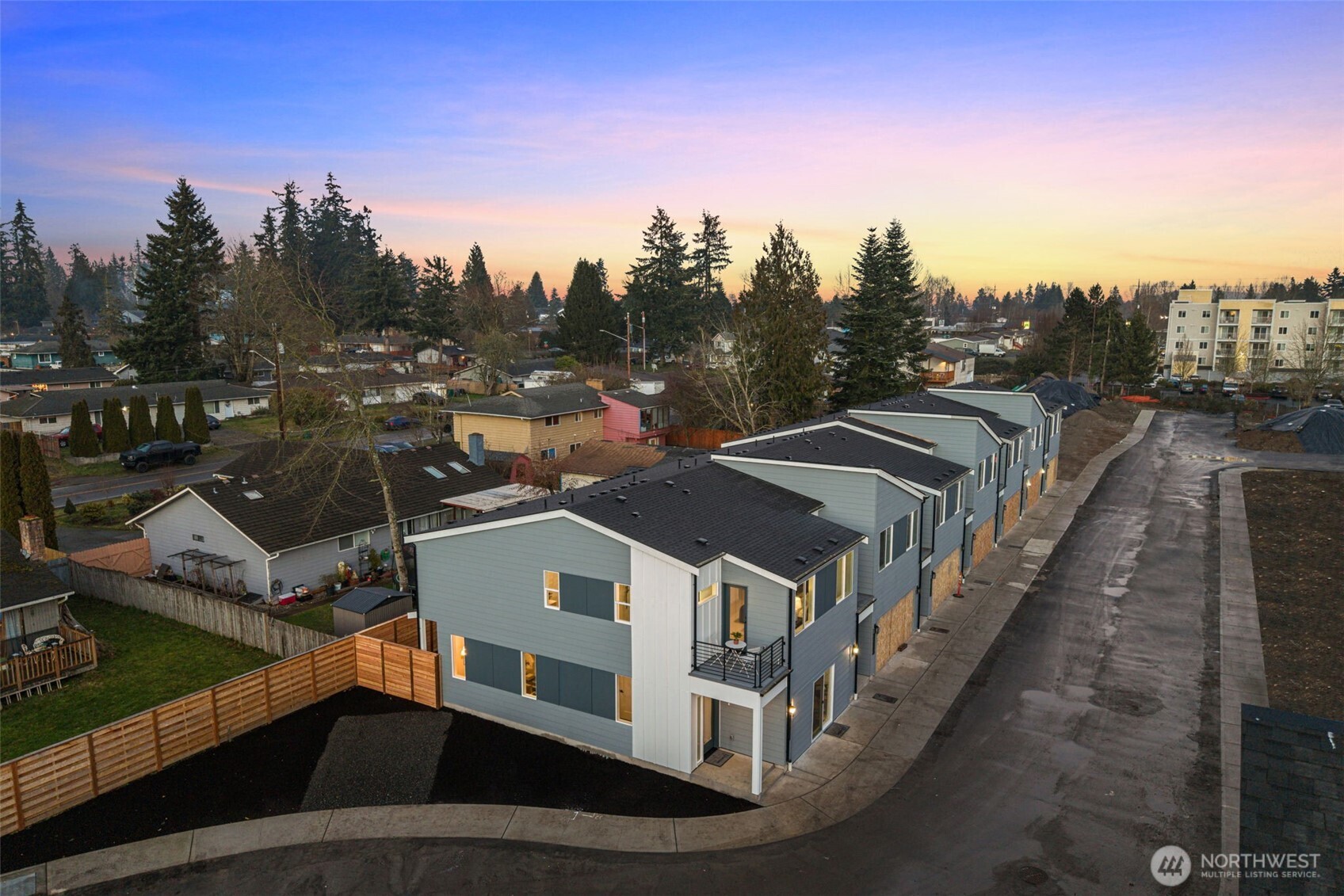 1510 G Hollow Dale Place