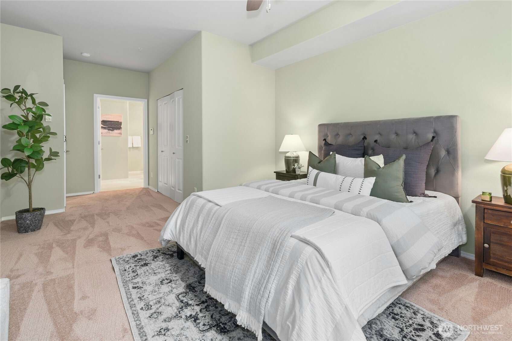 14915 38th Dr SE Unit: II1033
