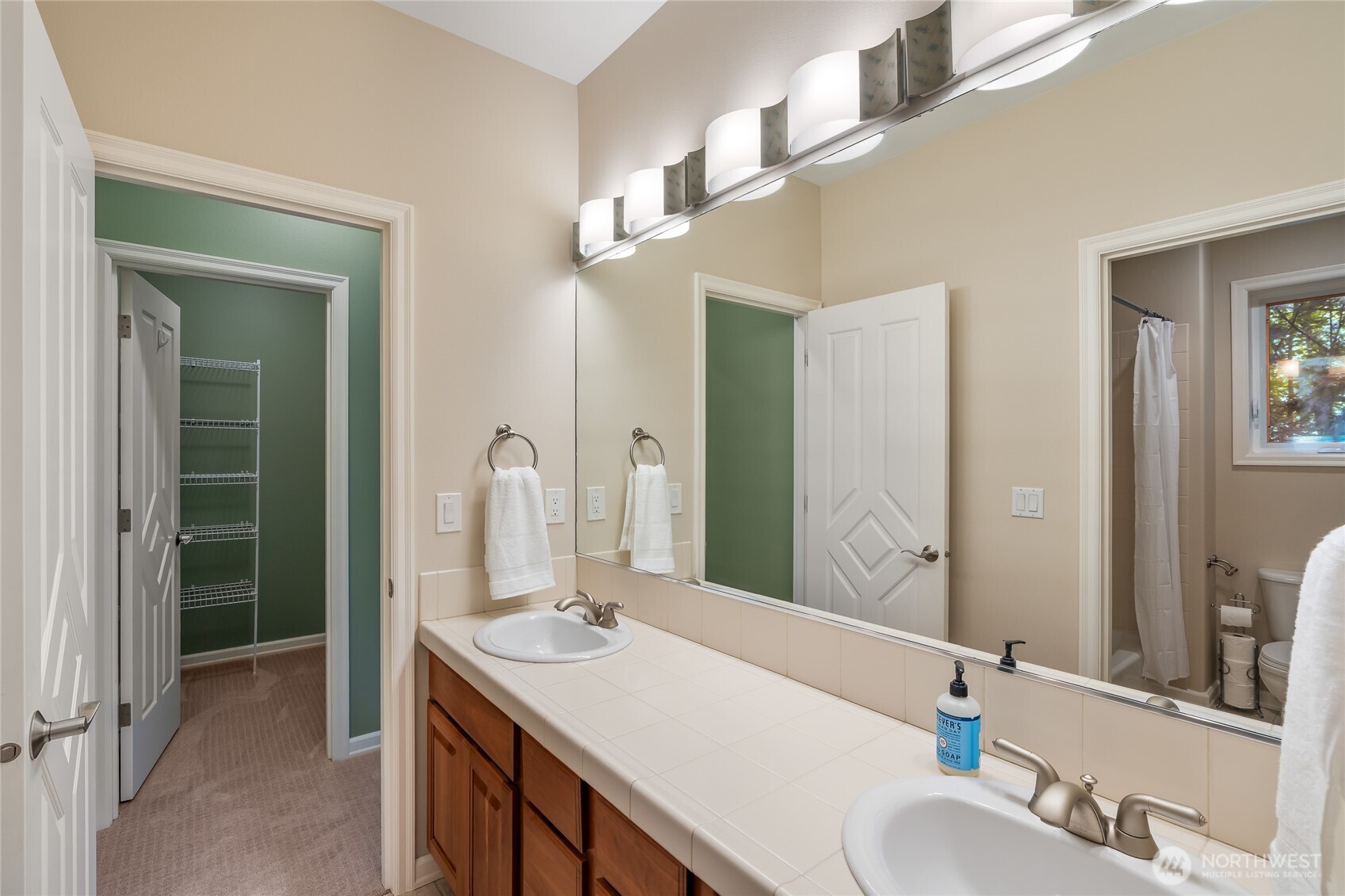18330 SE 195th Place