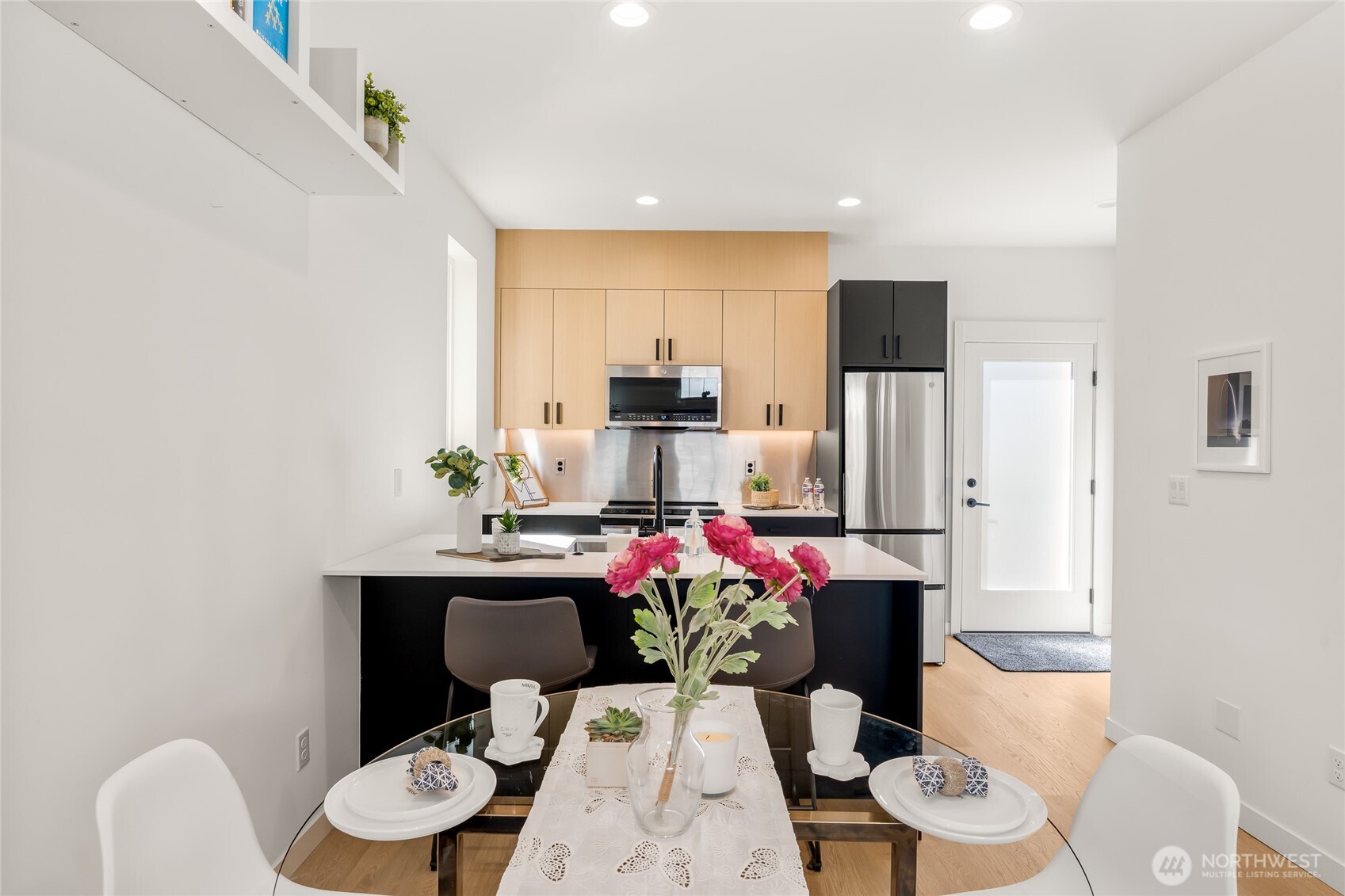 10354 Wallingford Ave N Unit: B