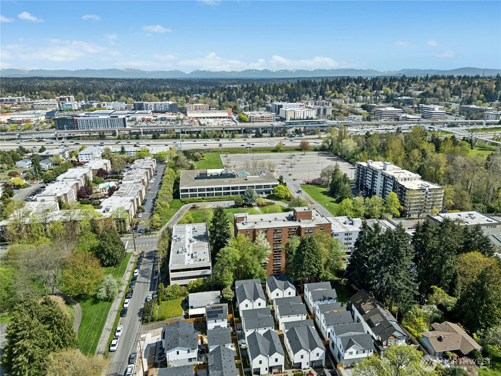 10354 Wallingford Ave N Unit: B