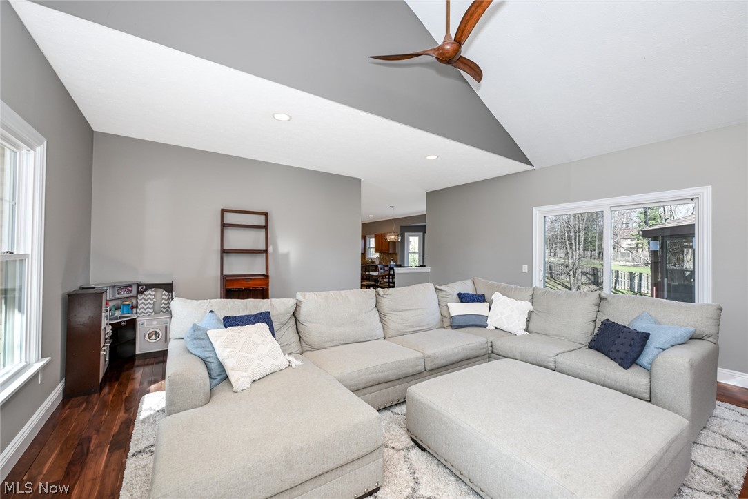 8618 Scenicview Drive