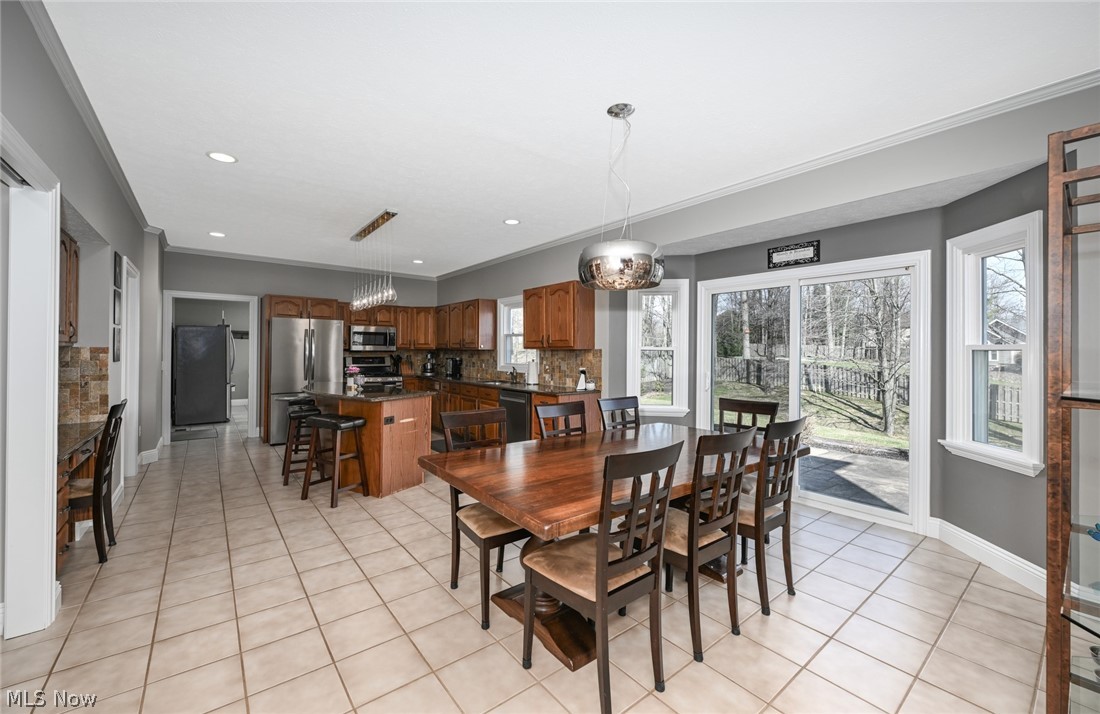 8618 Scenicview Drive