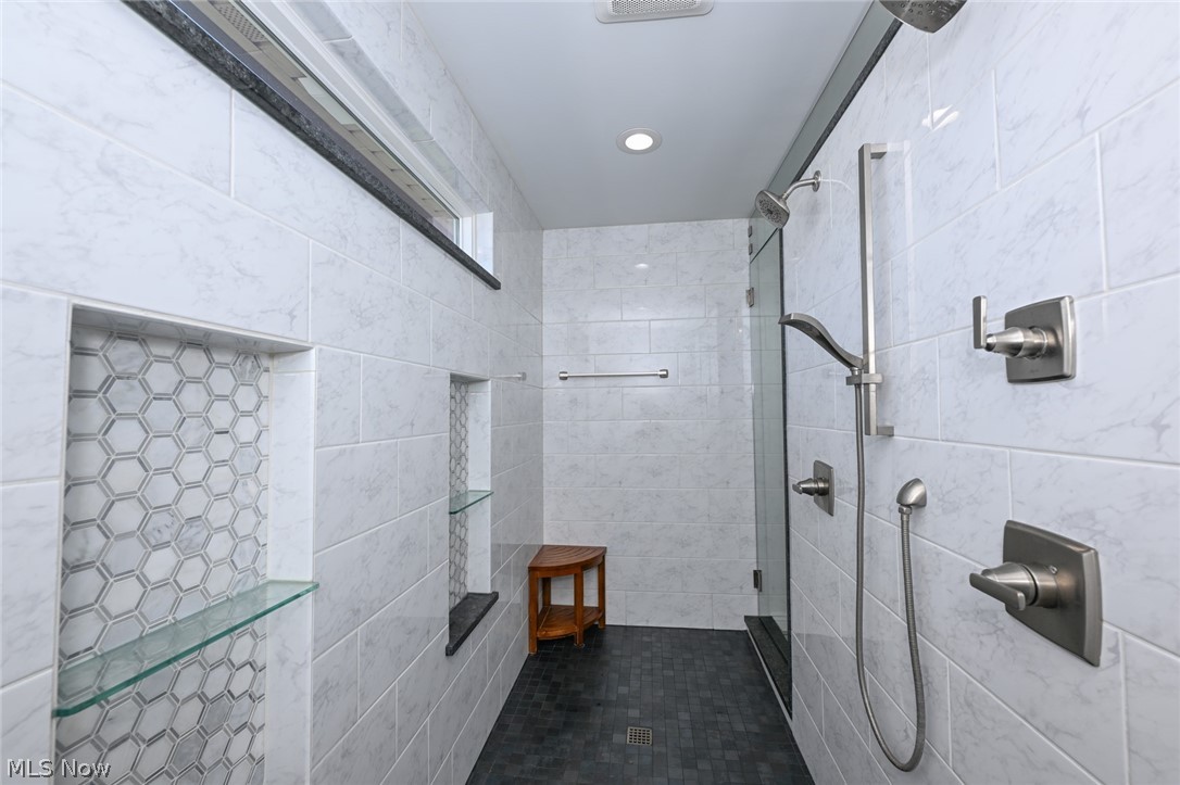 8618 Scenicview Drive