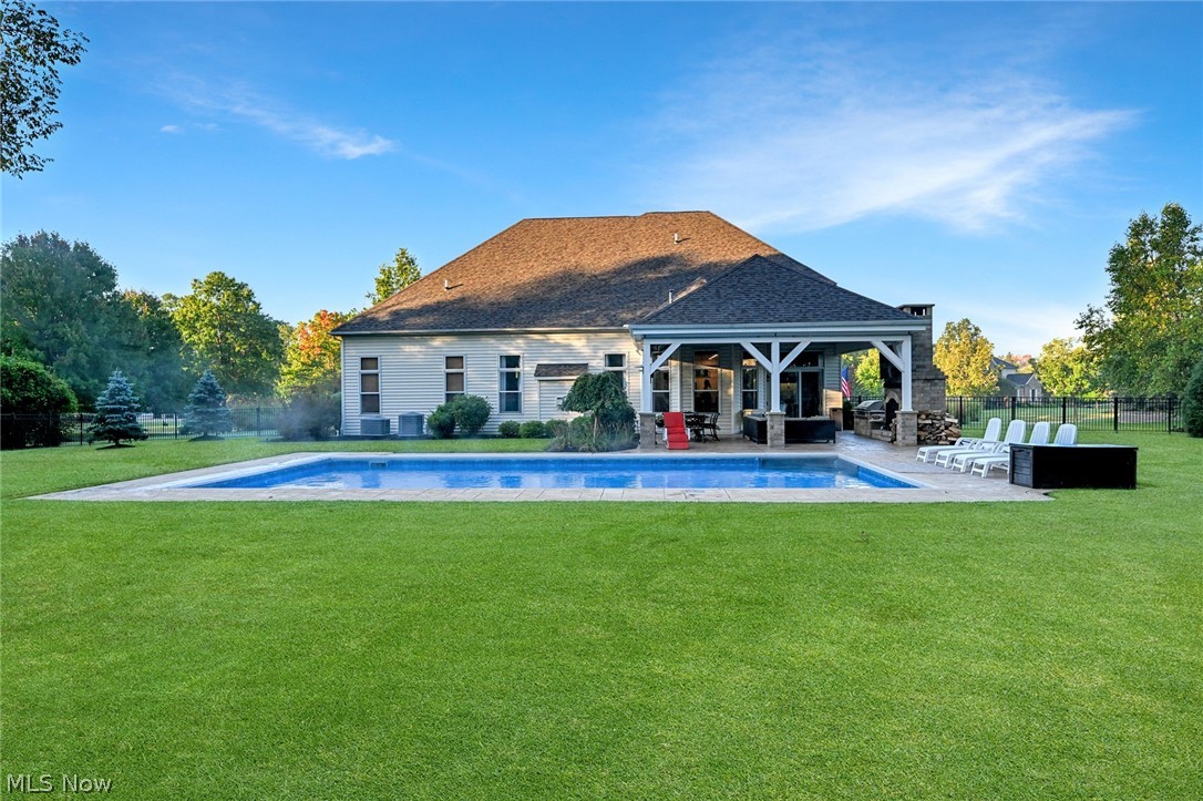 9878 Turning Leaf Trail