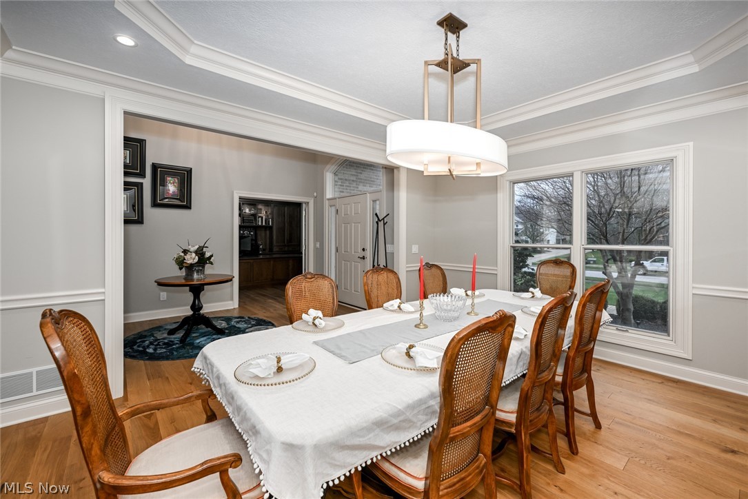 9878 Turning Leaf Trail