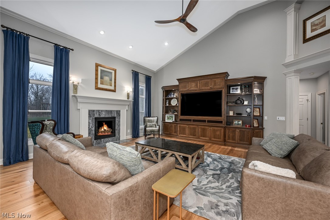 9878 Turning Leaf Trail