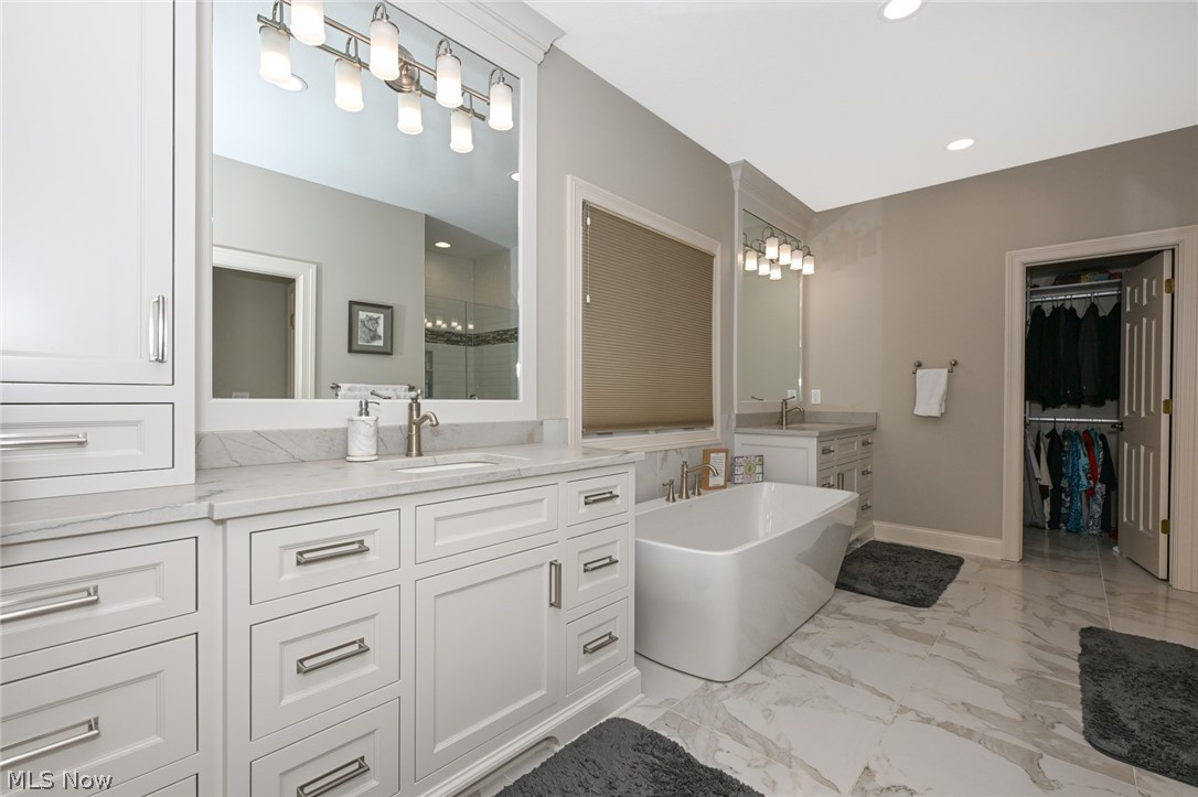 9878 Turning Leaf Trail