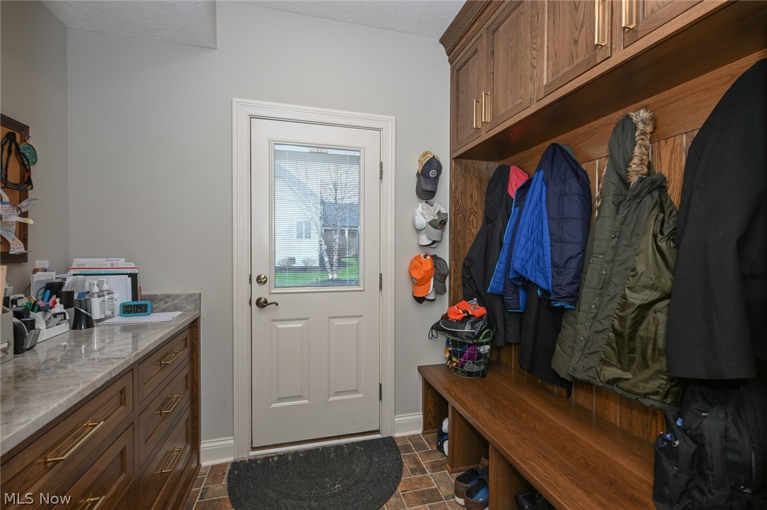 9878 Turning Leaf Trail