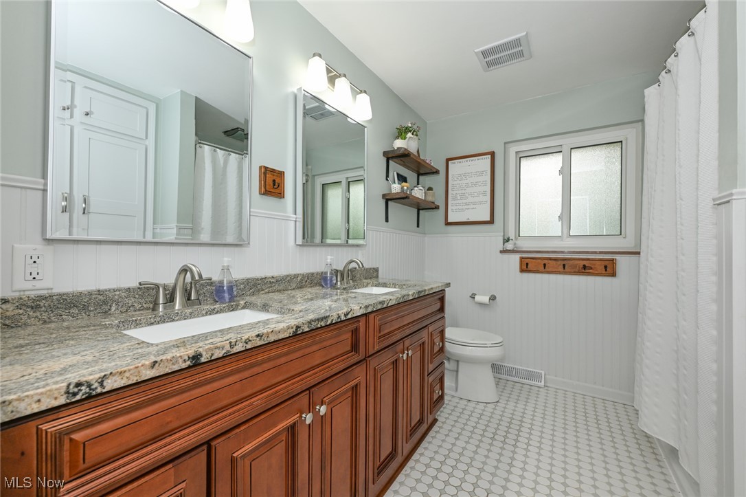 8222 Chestnut Boulevard