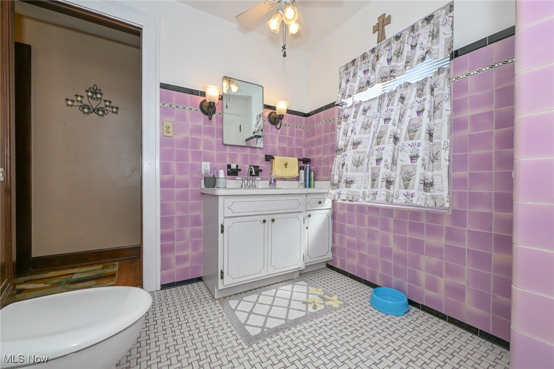 9305 Evergreen Drive