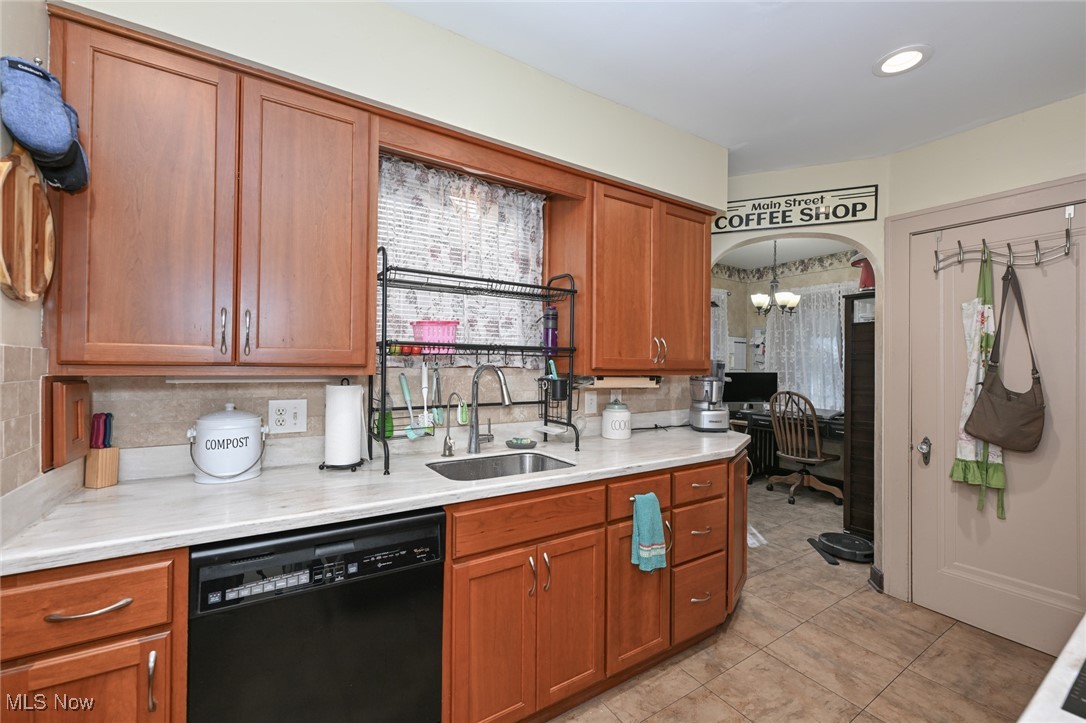 9305 Evergreen Drive