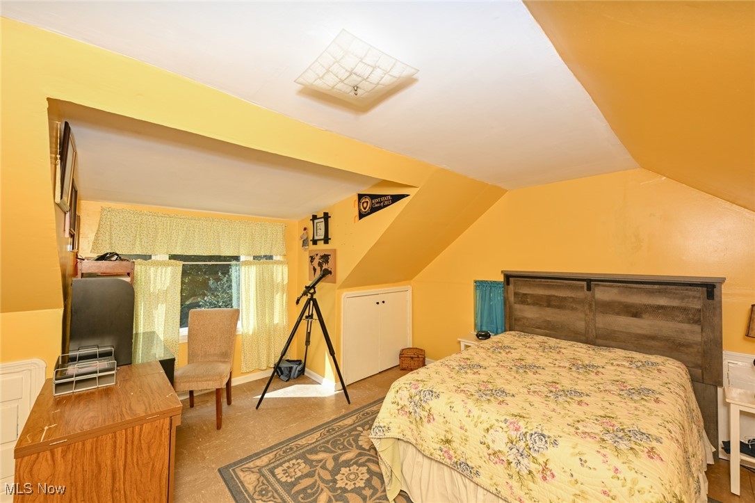 9305 Evergreen Drive