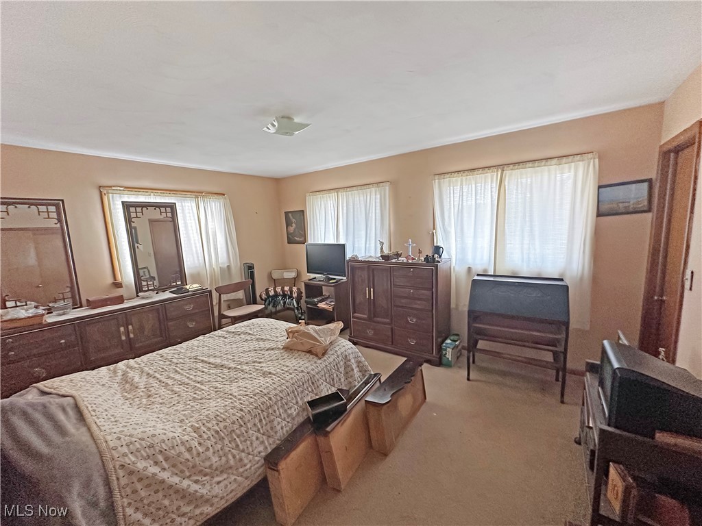 35965 Lake Shore Boulevard