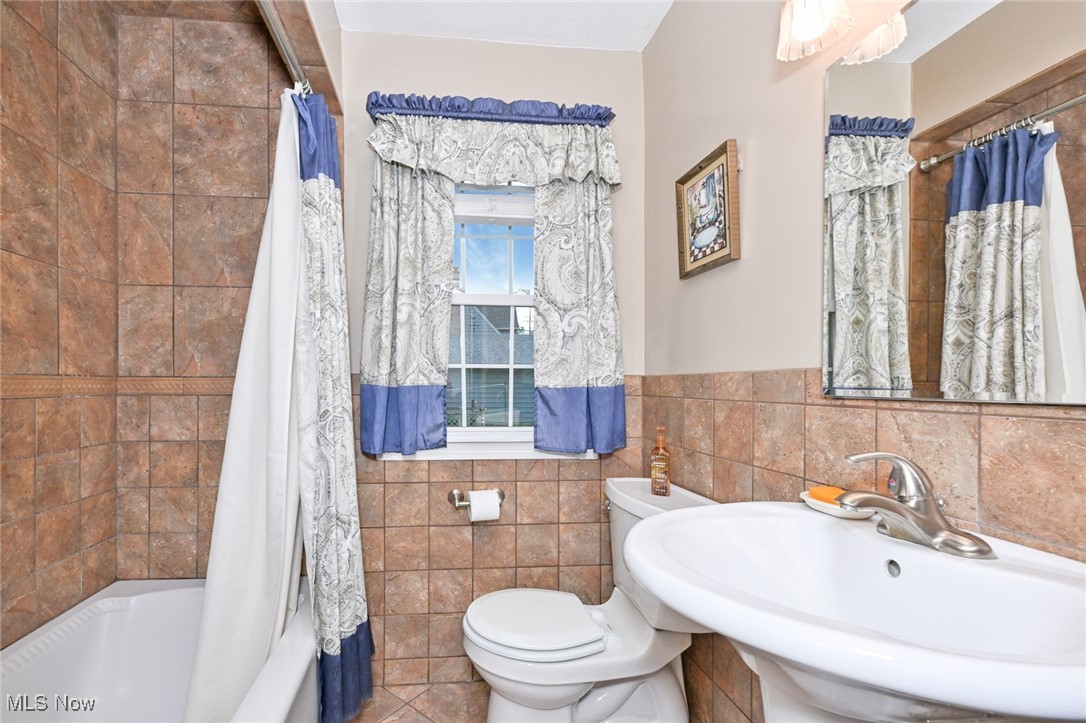 5016 E Pleasant Valley Road