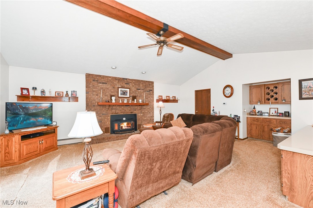 5016 E Pleasant Valley Road