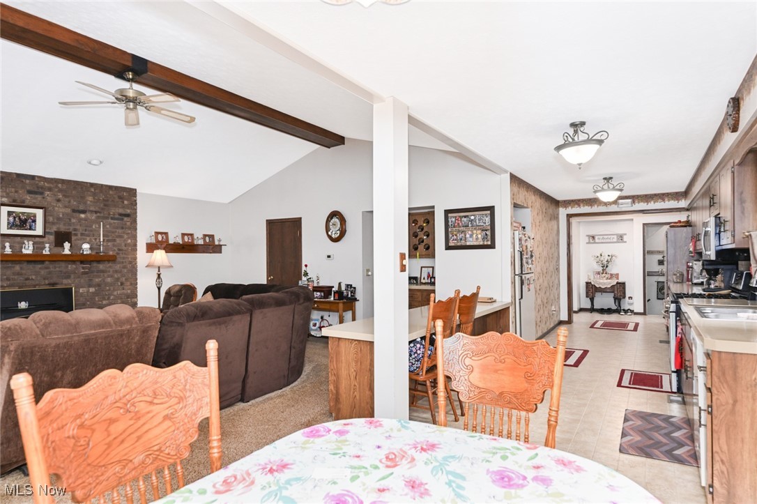 5016 E Pleasant Valley Road