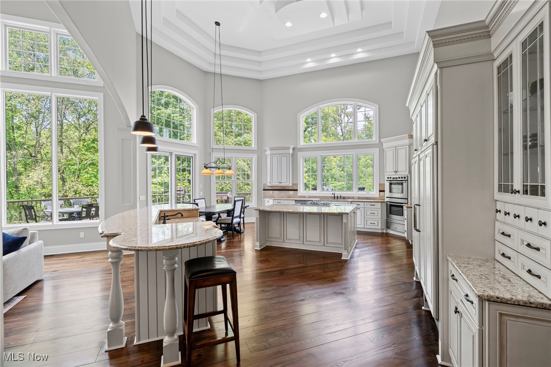 6761 Rivercrest Drive