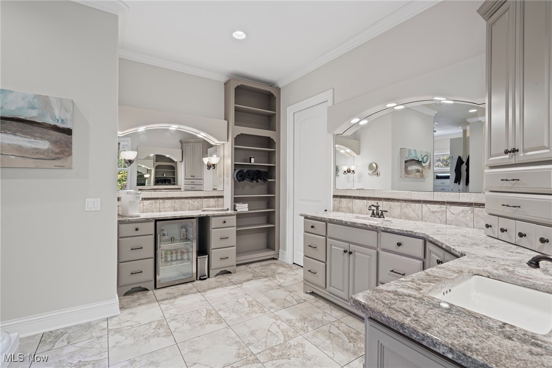 6761 Rivercrest Drive