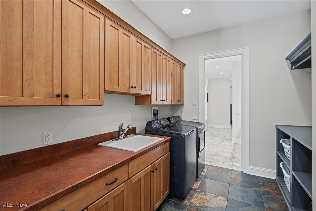 6761 Rivercrest Drive