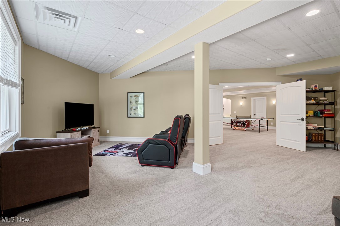 6761 Rivercrest Drive