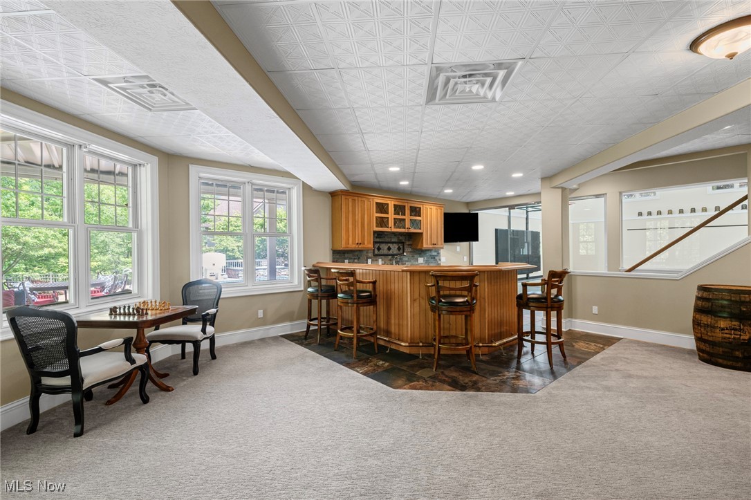 6761 Rivercrest Drive