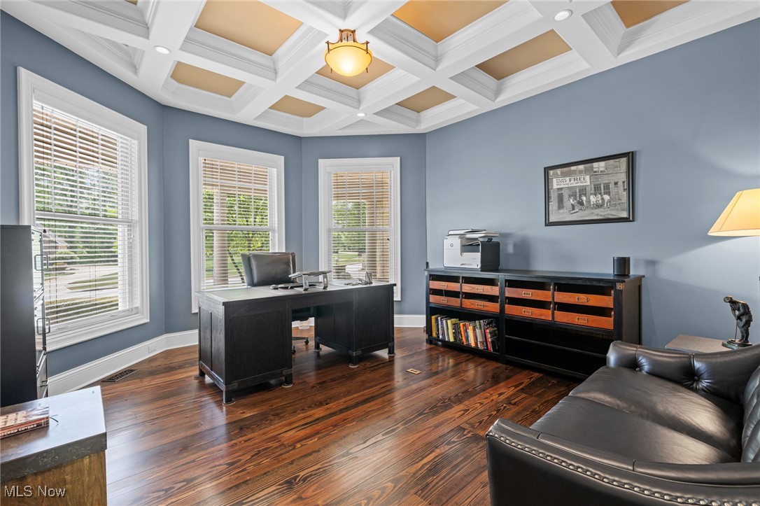 6761 Rivercrest Drive