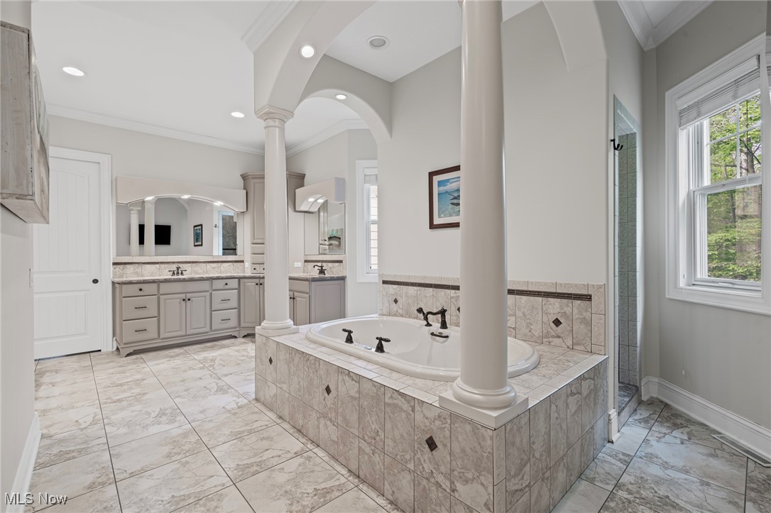 6761 Rivercrest Drive