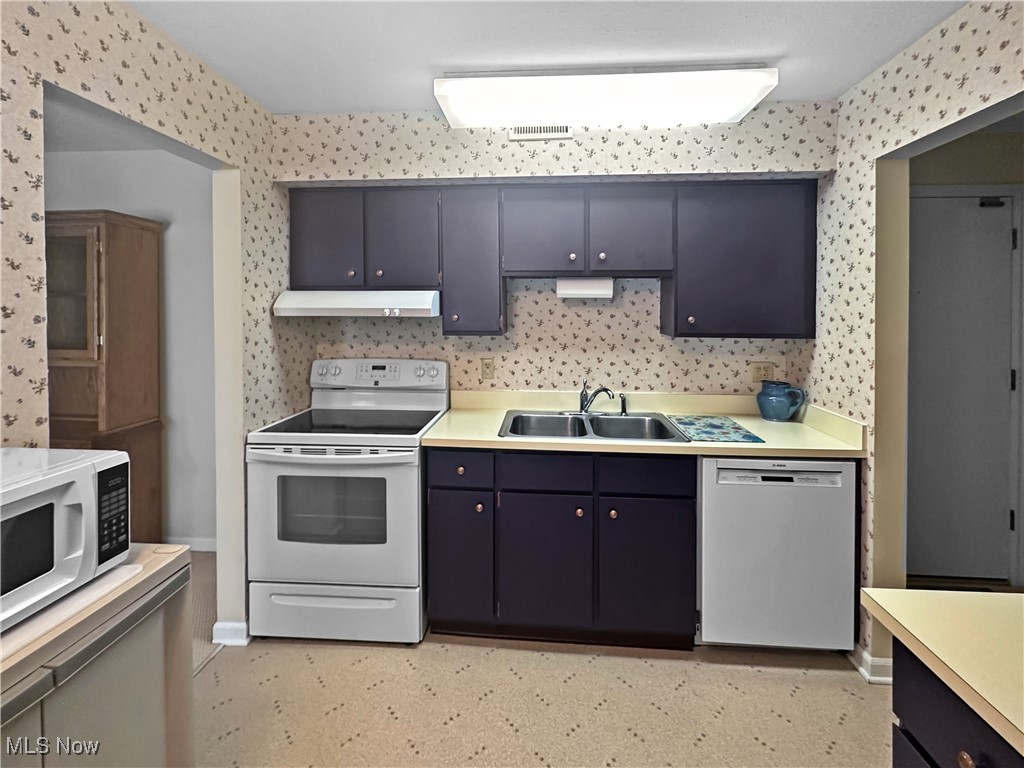 77 Atterbury Boulevard 208