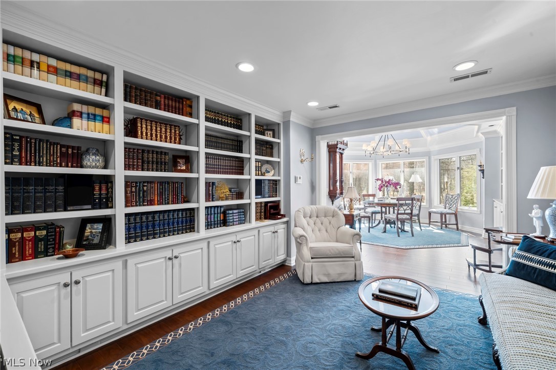 5400 Valley Pky