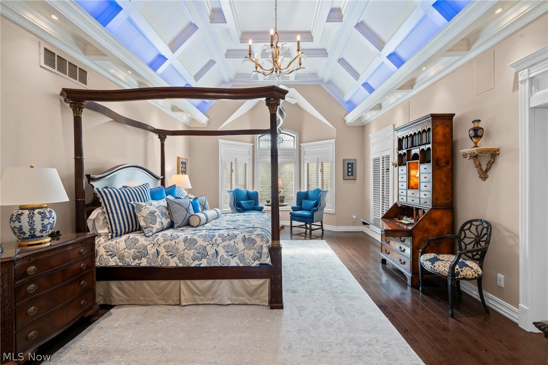 5400 Valley Pky