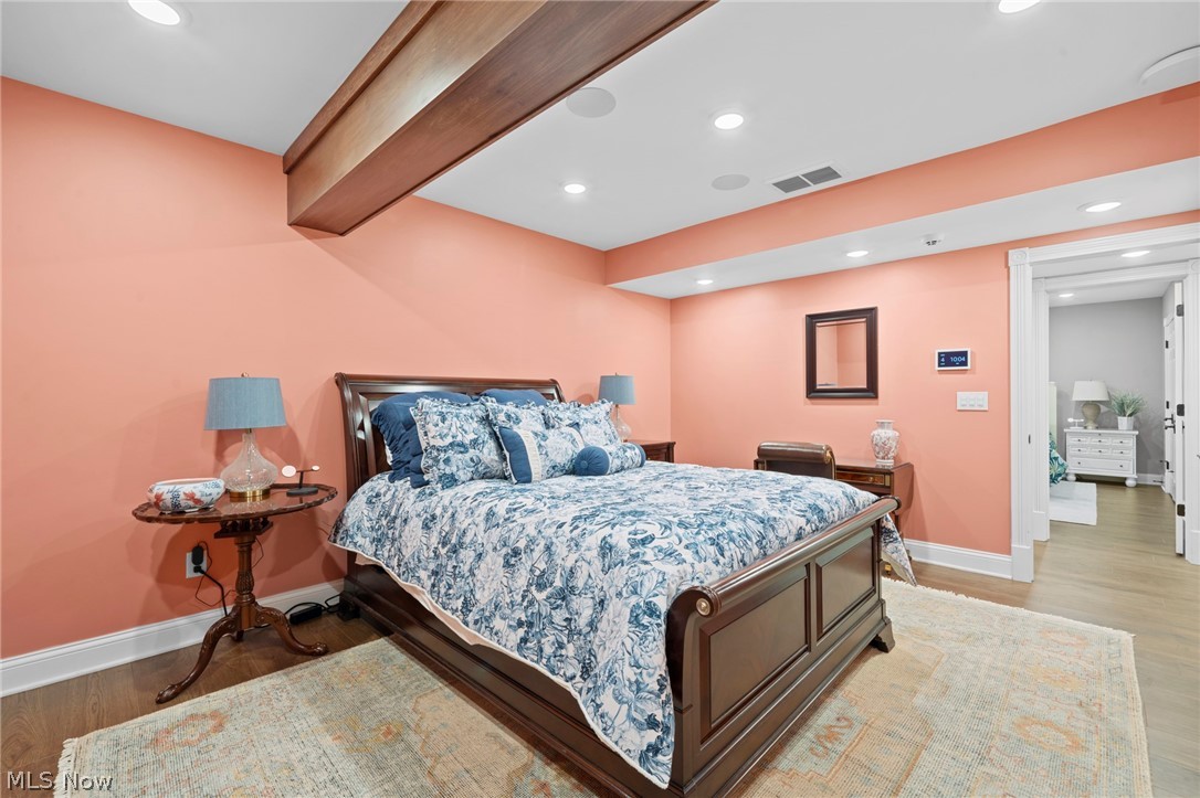 5400 Valley Pky