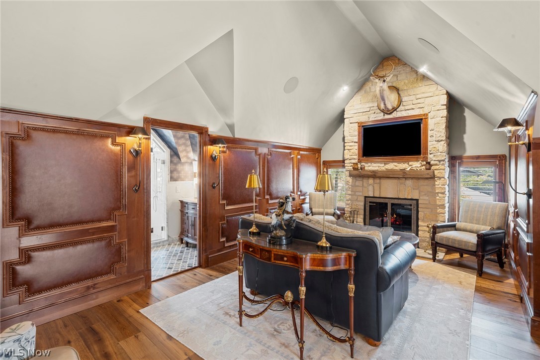 5400 Valley Pky