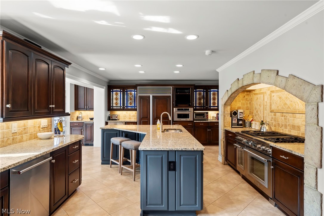 5400 Valley Pky