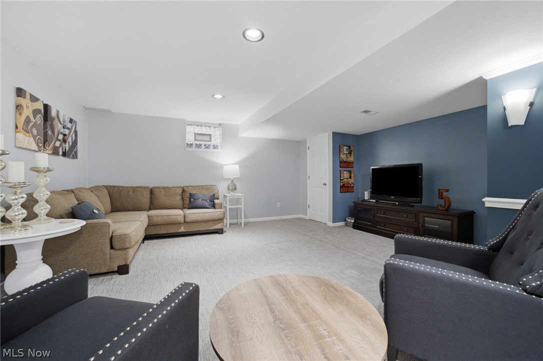 6120 Mackenzie Drive