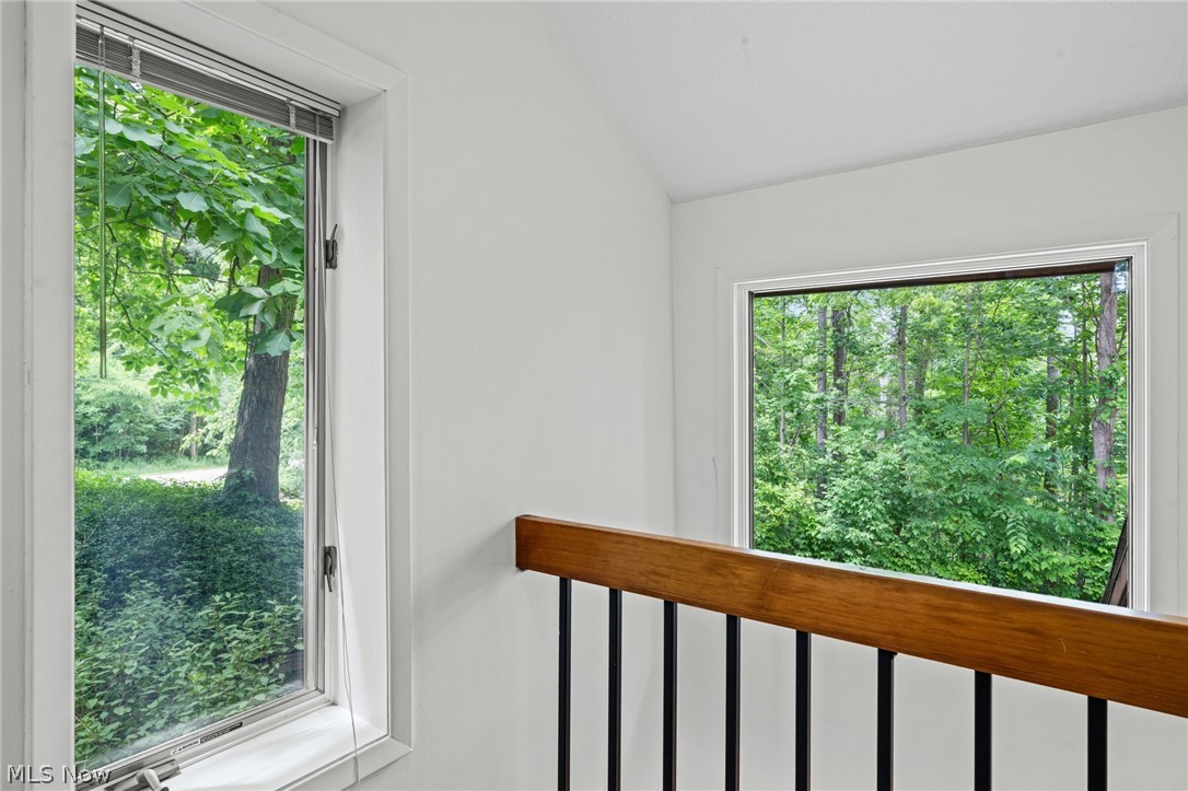 14806 Winding Way
