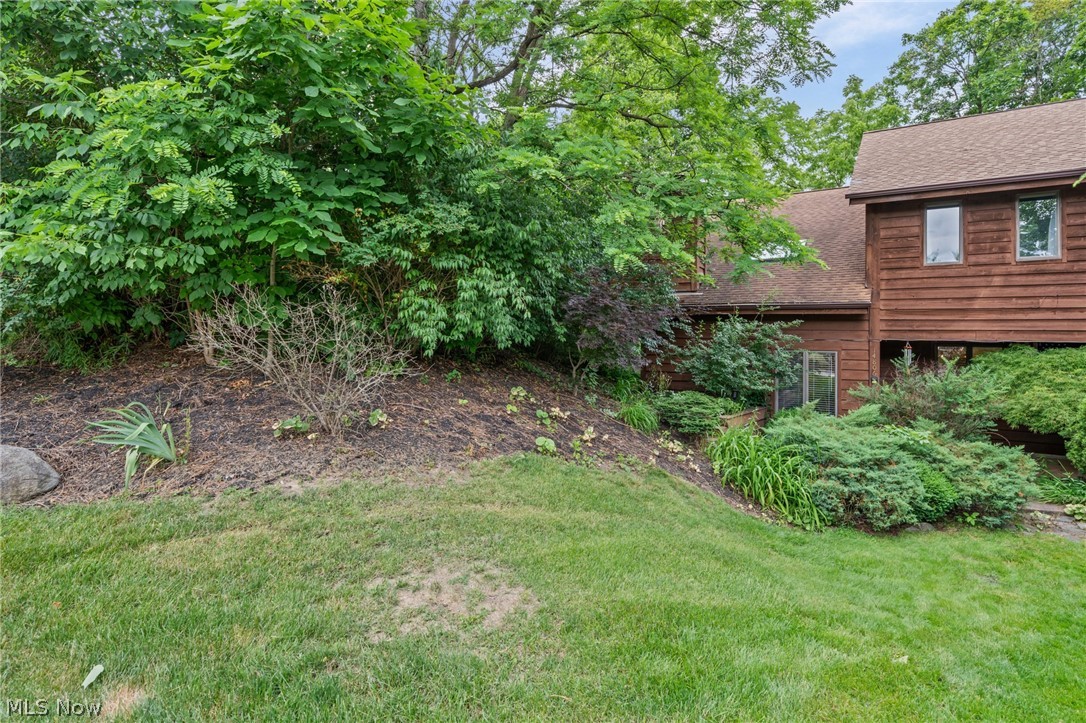 14806 Winding Way