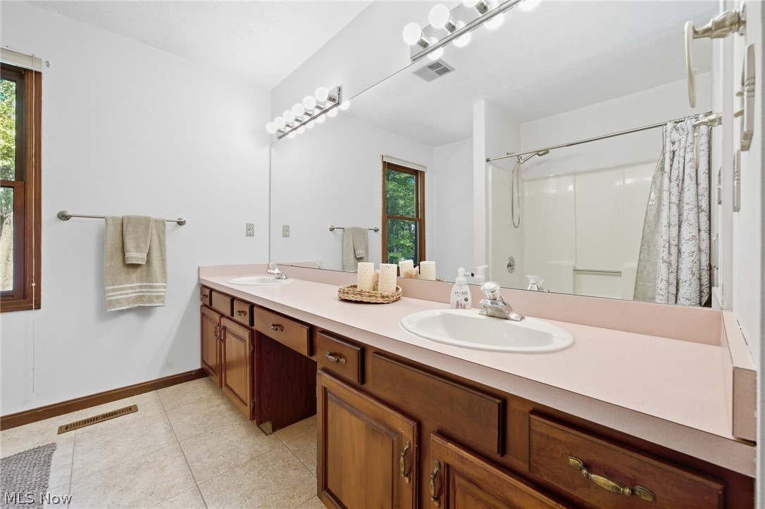 7539 Old Quarry Lane