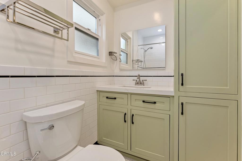 520 S Los Robles Avenue 1