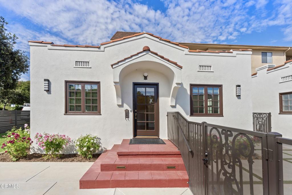 520 S Los Robles Avenue 1