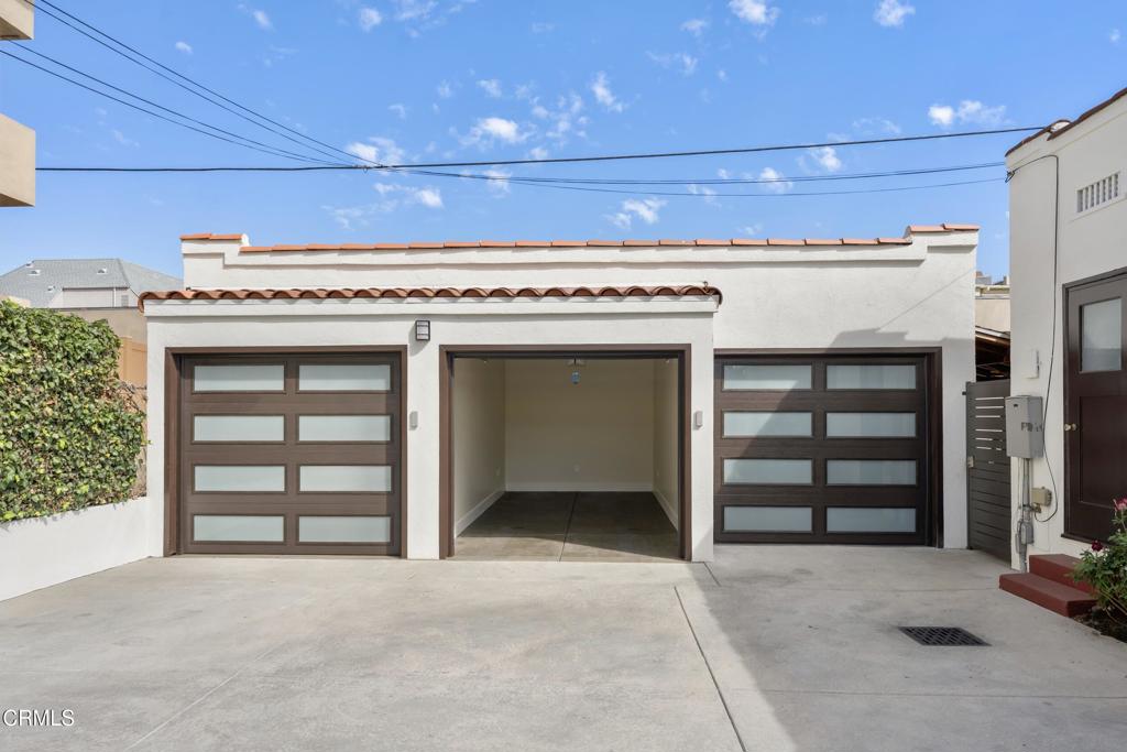 520 S Los Robles Avenue 1